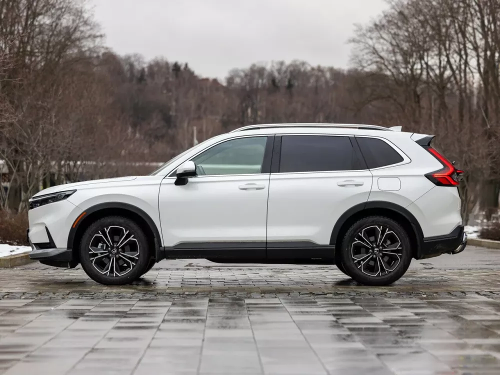 Автомобиль Honda CR-V VI Внедорожник (5 дверей)