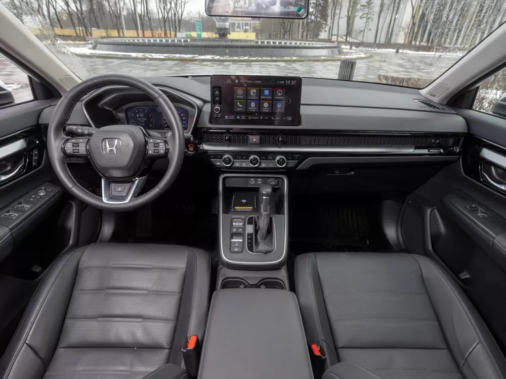 Автомобиль Honda CR-V VI Внедорожник (5 дверей)