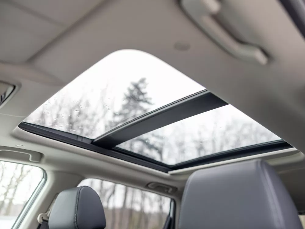 Автомобиль Honda CR-V VI Внедорожник (5 дверей)