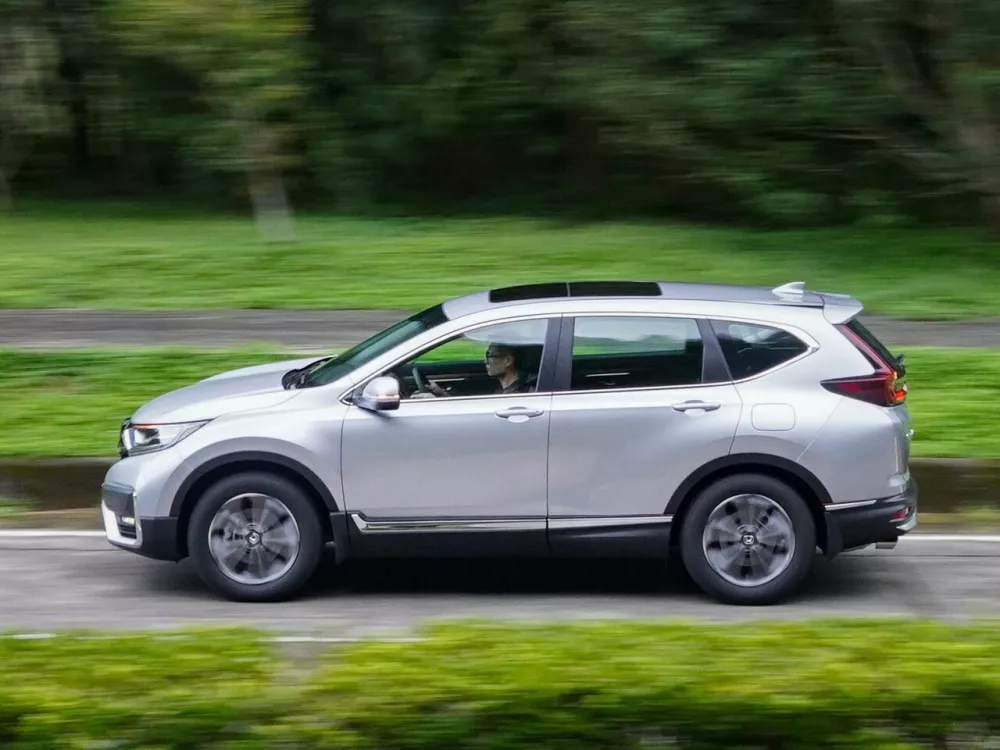 Автомобиль Honda CR-V V Рестайлинг Внедорожник (5 дверей)