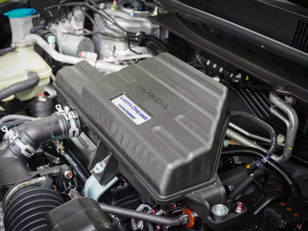 Автомобиль Honda CR-V V Рестайлинг Внедорожник (5 дверей)
