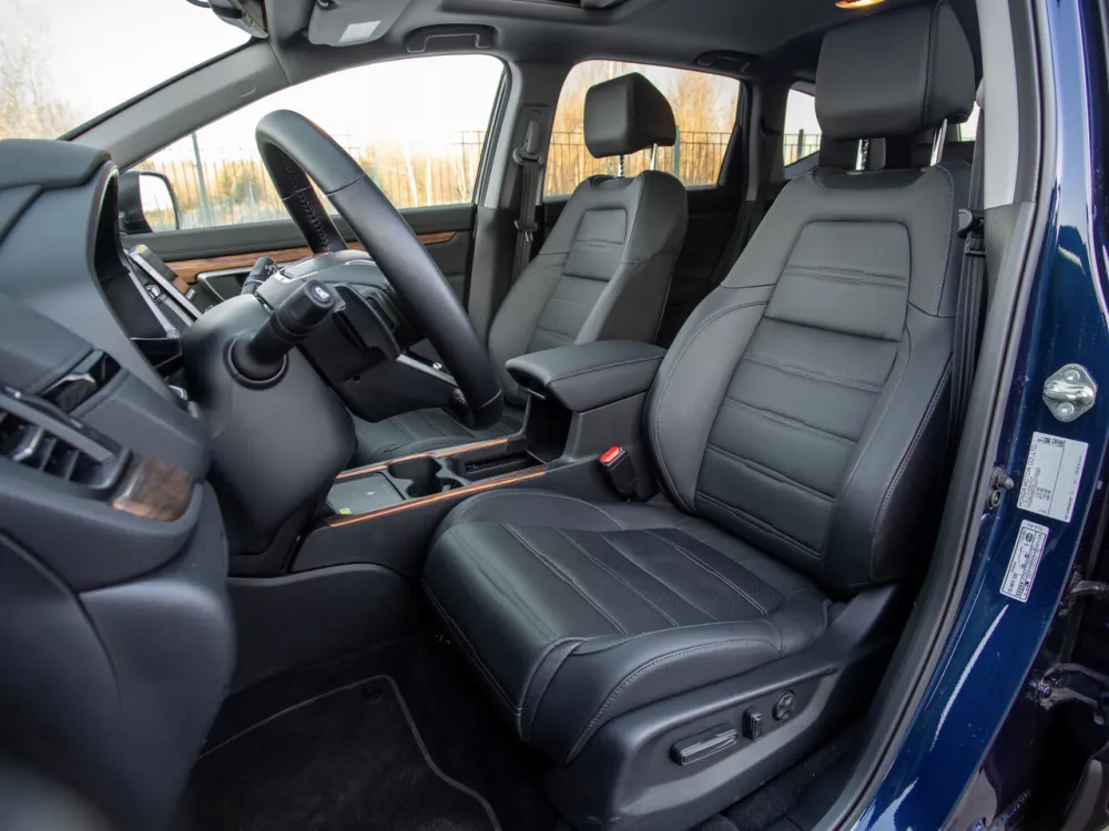 Автомобиль Honda CR-V V Рестайлинг Внедорожник (5 дверей)