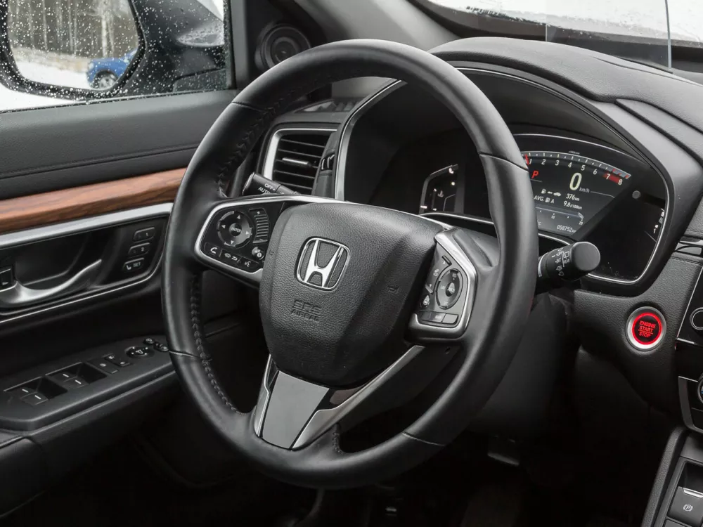 Автомобиль Honda CR-V V Внедорожник (5 дверей)