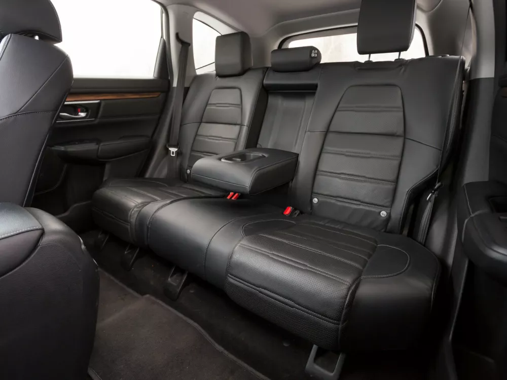 Автомобиль Honda CR-V V Внедорожник (5 дверей)