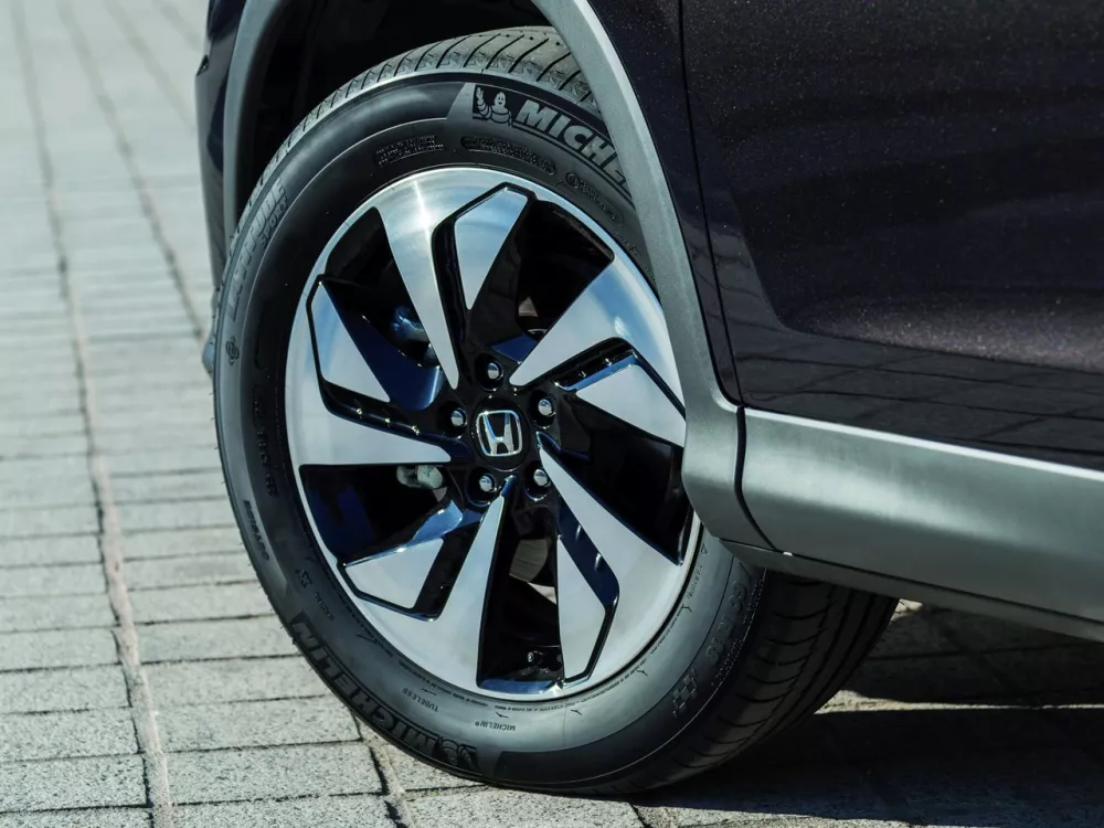 Автомобиль Honda CR-V IV Рестайлинг Внедорожник (5 дверей)