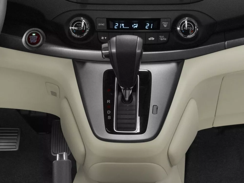 Автомобиль Honda CR-V IV Внедорожник (5 дверей)