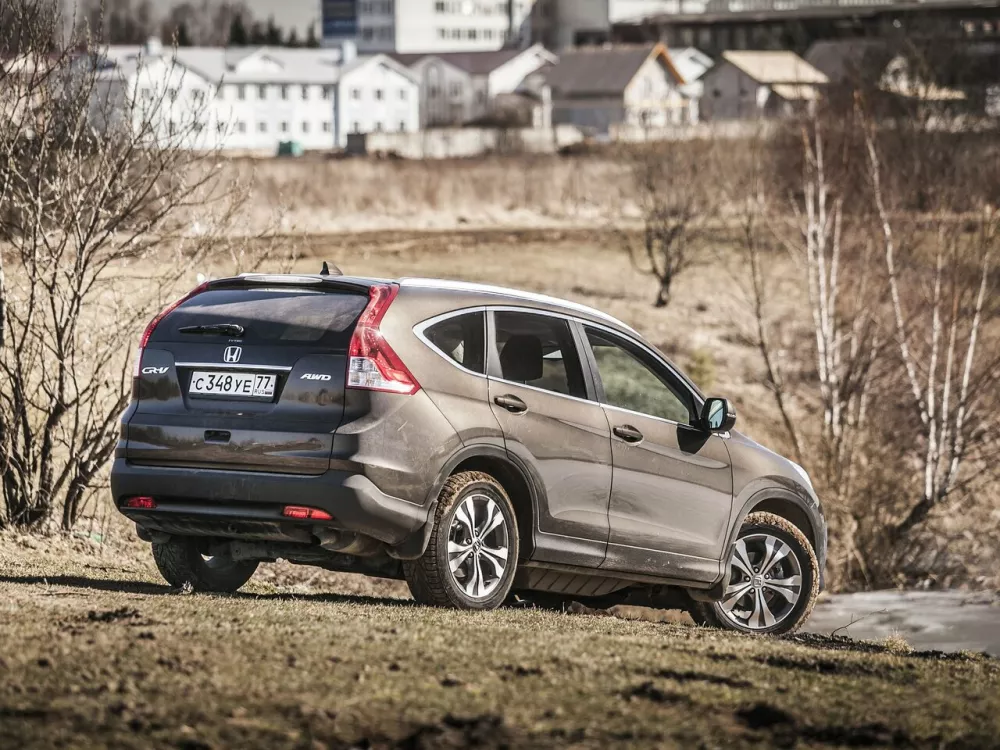 Автомобиль Honda CR-V IV Внедорожник (5 дверей)