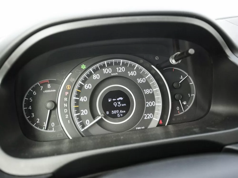 Автомобиль Honda CR-V IV Внедорожник (5 дверей)