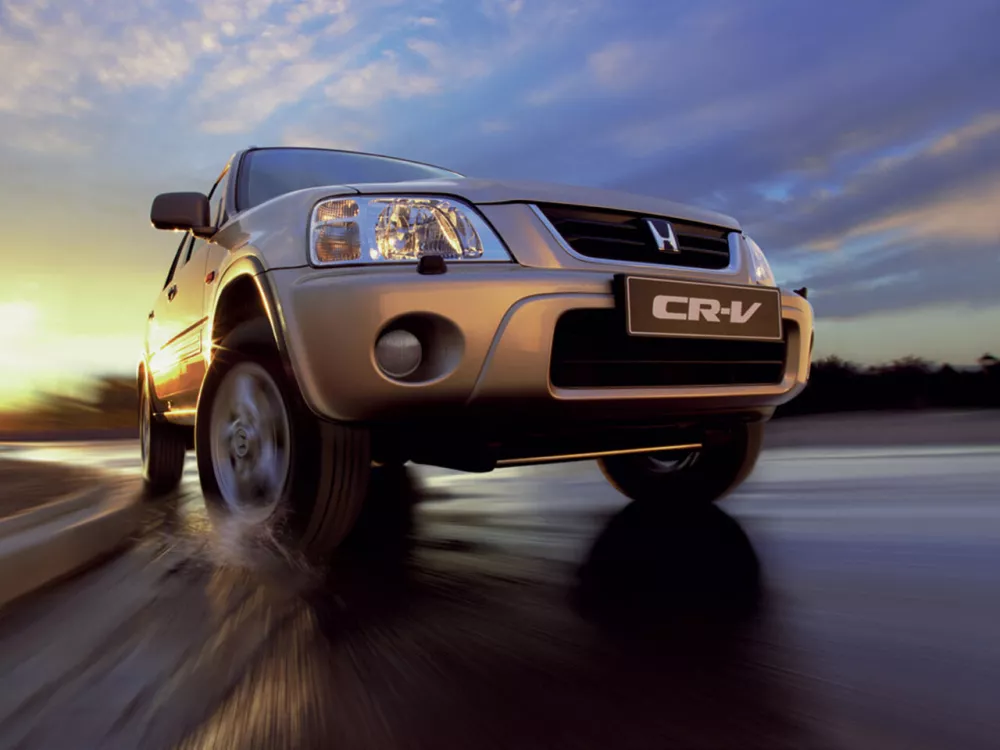Автомобиль Honda CR-V I Рестайлинг Внедорожник (5 дверей)