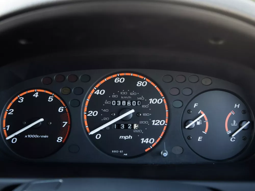 Автомобиль Honda CR-V I Внедорожник (5 дверей)