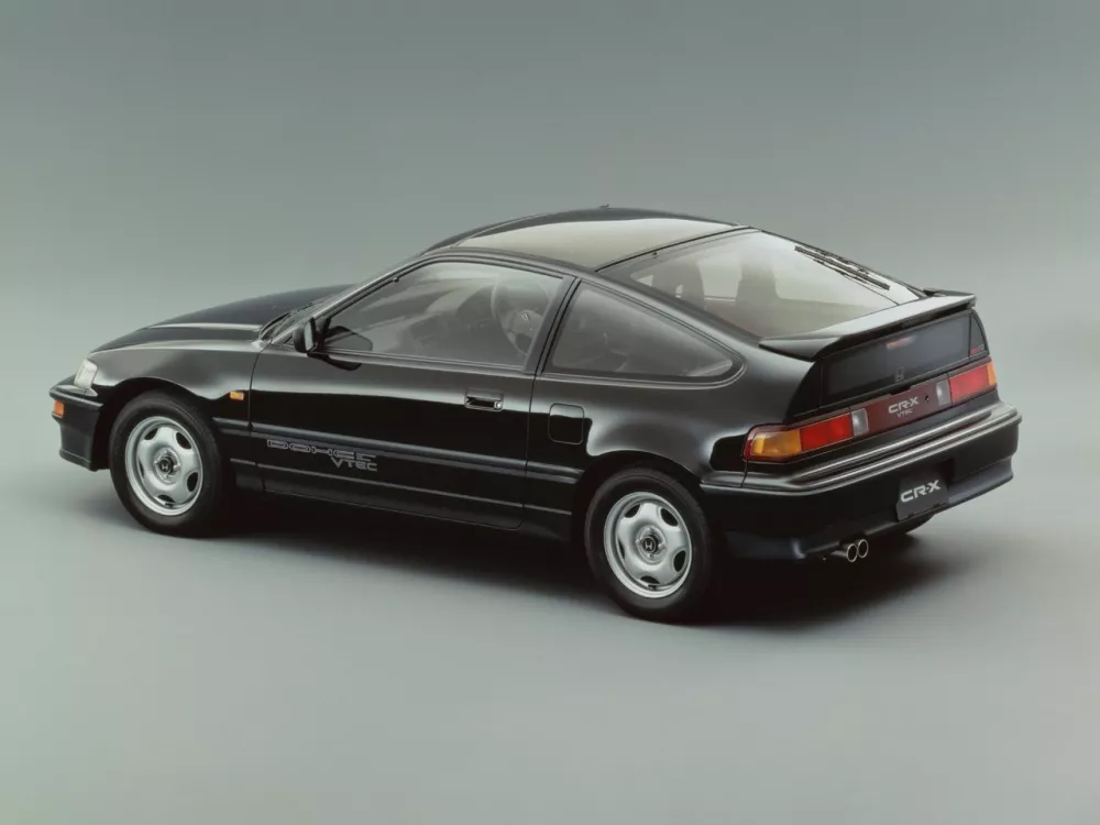 Автомобиль Honda CR-X II Купе