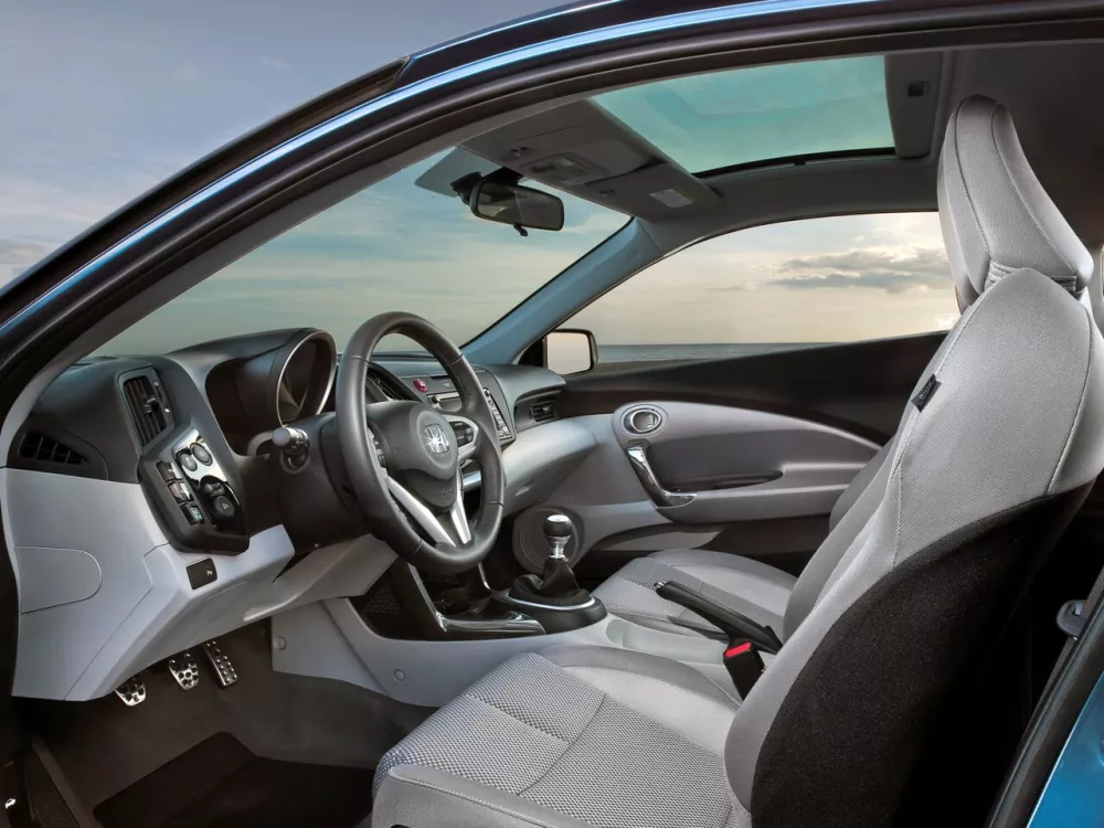 Автомобиль Honda CR-Z I Хэтчбек (3 двери)