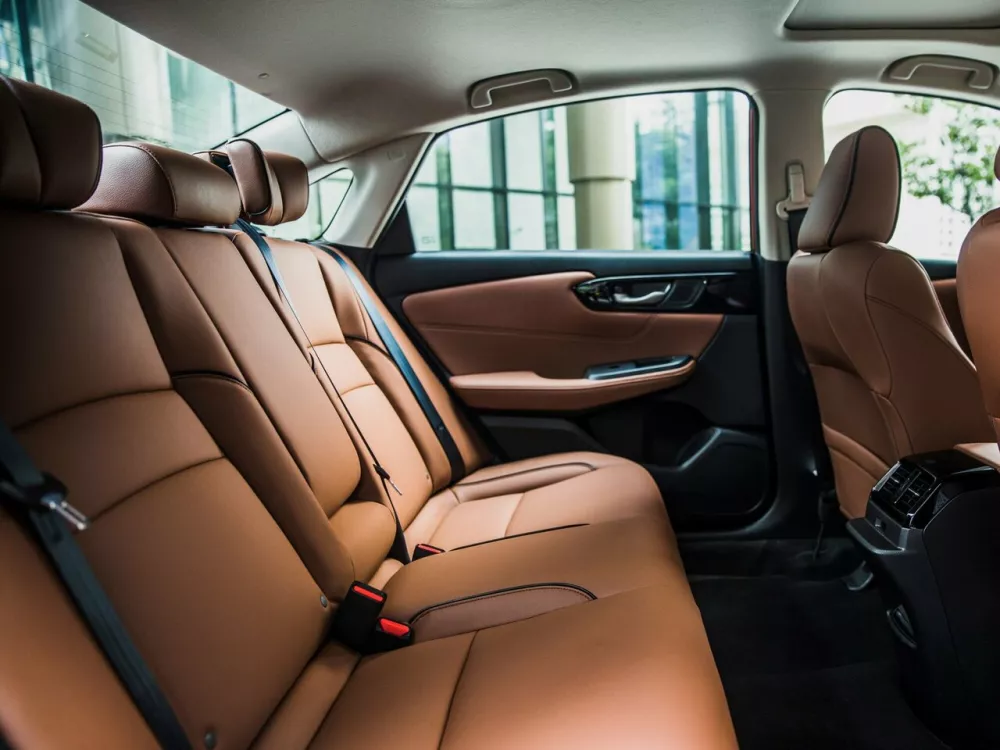 Автомобиль Honda Crider II Рестайлинг Седан