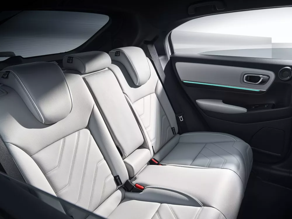 Автомобиль Honda e:NP1 Внедорожник (5 дверей)