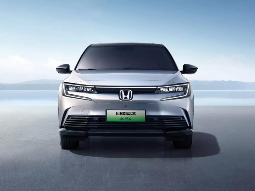 Автомобиль Honda e:NP2 Внедорожник (5 дверей)