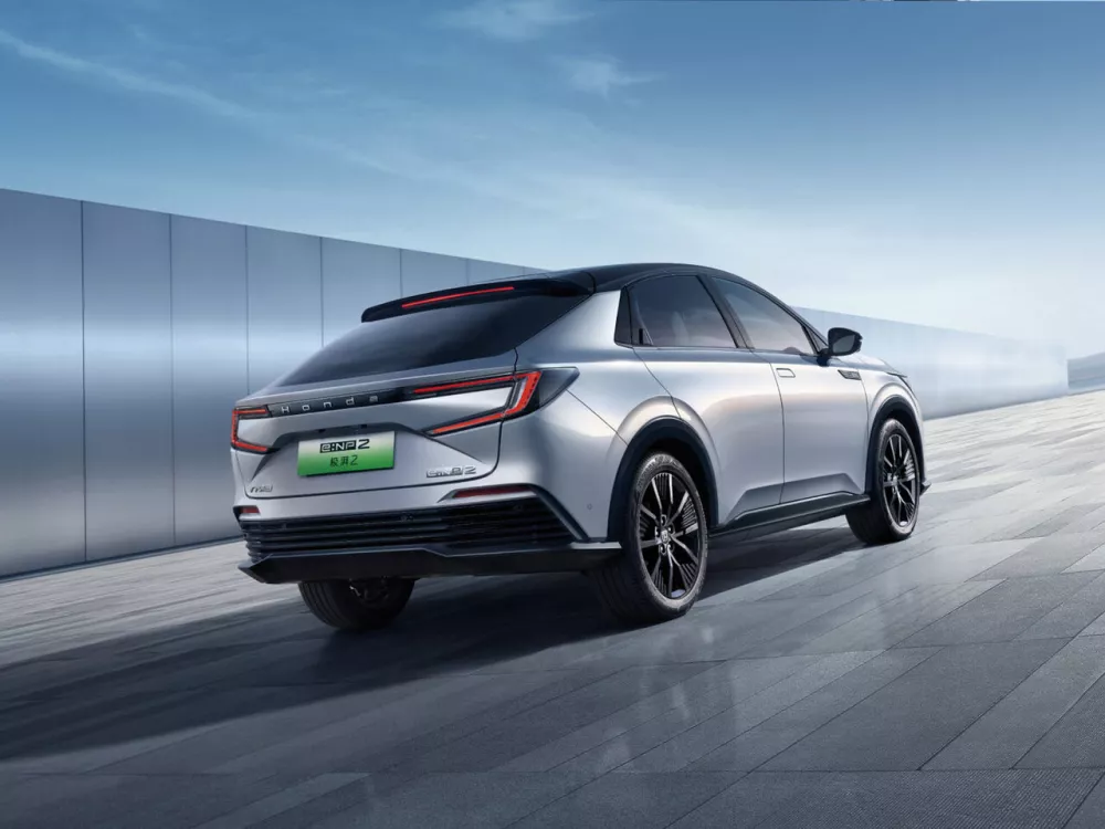 Автомобиль Honda e:NP2 Внедорожник (5 дверей)