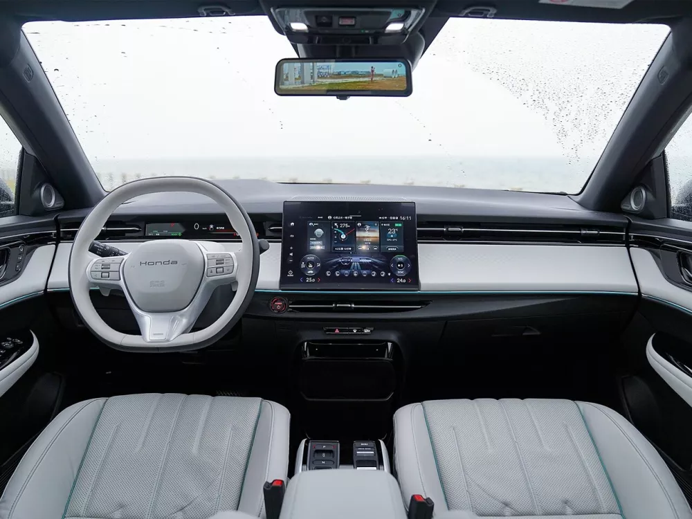 Автомобиль Honda e:NP2 Внедорожник (5 дверей)