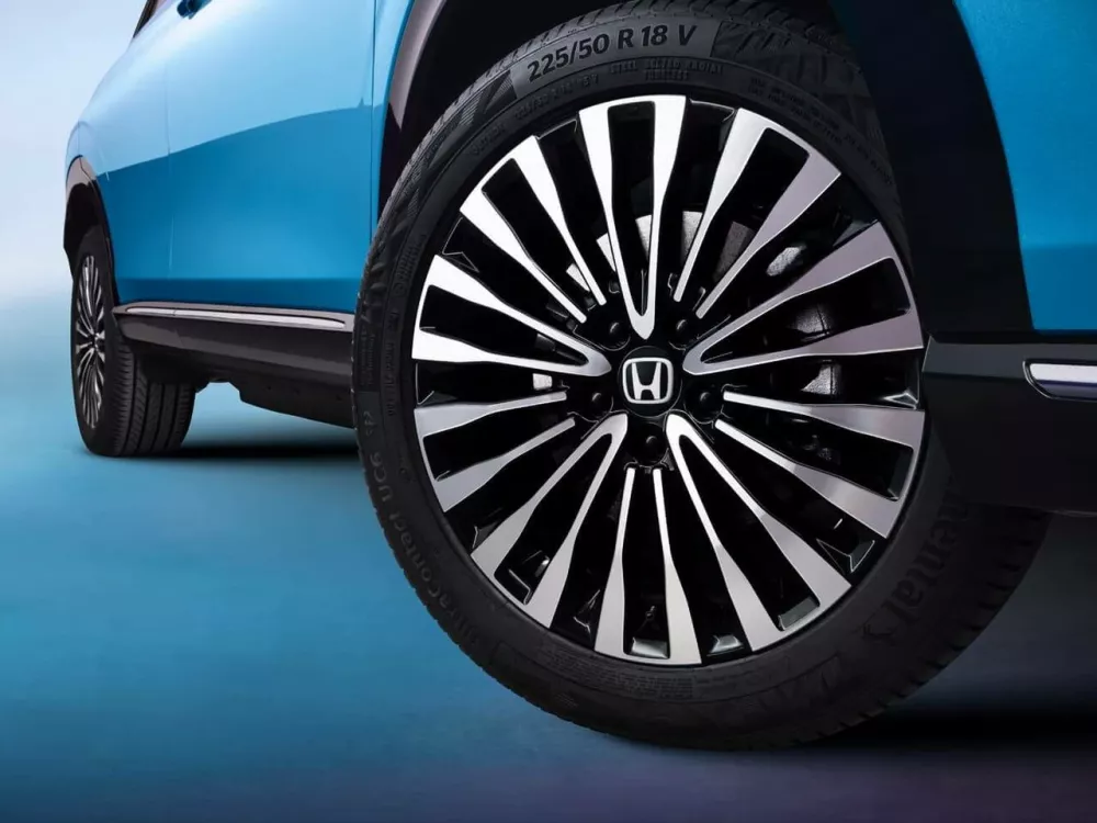 Автомобиль Honda e:NS1 Внедорожник (5 дверей)