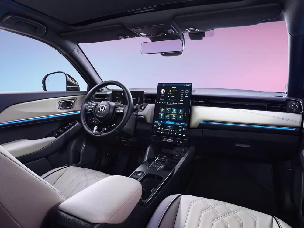 Автомобиль Honda e:NS1 Внедорожник (5 дверей)