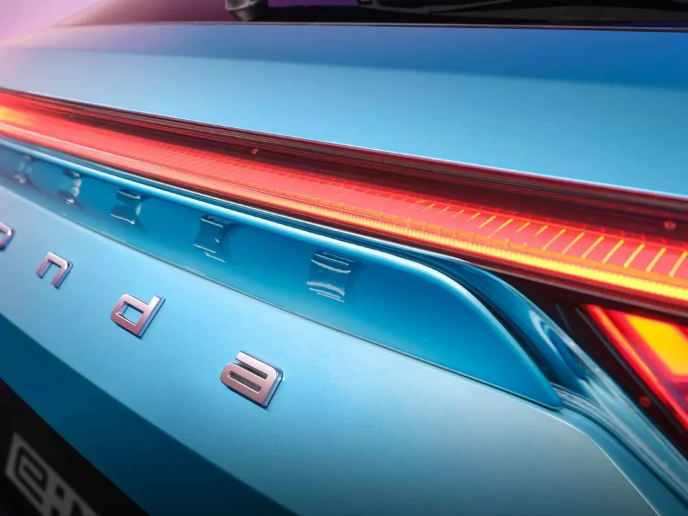 Автомобиль Honda e:NS1 Внедорожник (5 дверей)