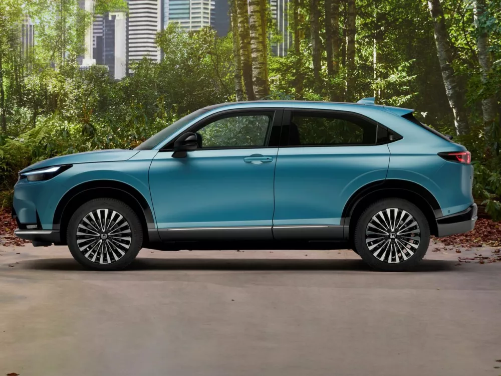Автомобиль Honda e:Ny1 Внедорожник (5 дверей)