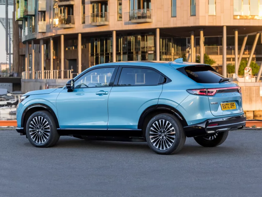 Автомобиль Honda e:Ny1 Внедорожник (5 дверей)