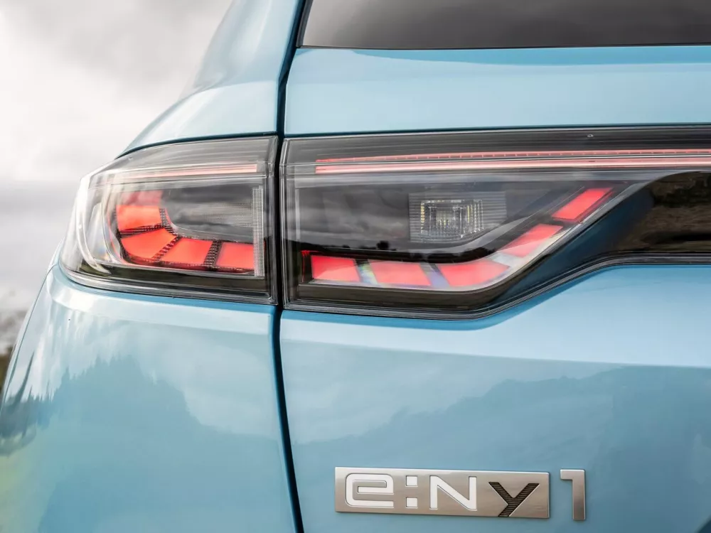 Автомобиль Honda e:Ny1 Внедорожник (5 дверей)