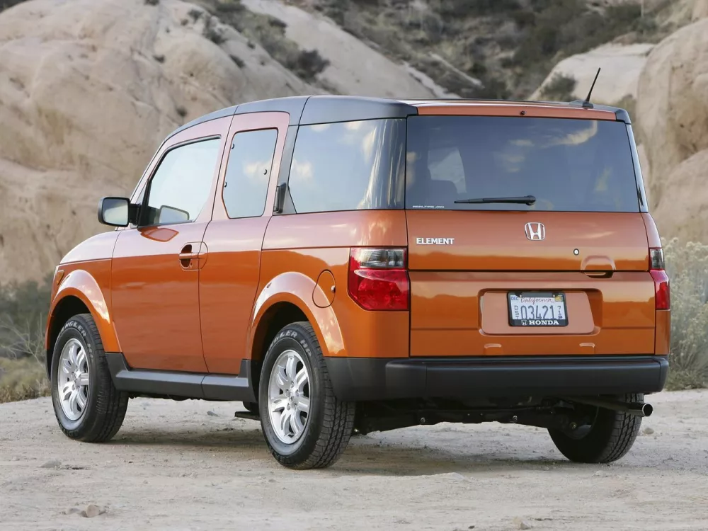 Автомобиль Honda Element I Рестайлинг Внедорожник (5 дверей)