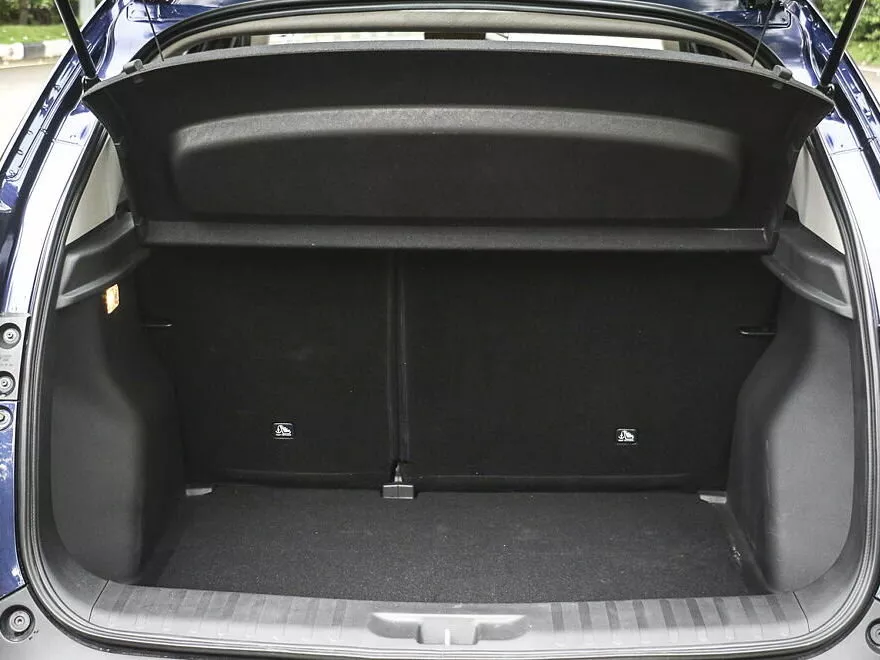 Автомобиль Honda Elevate Внедорожник (5 дверей)