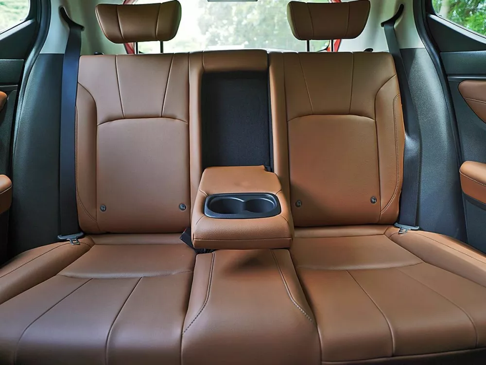 Автомобиль Honda Elevate Внедорожник (5 дверей)