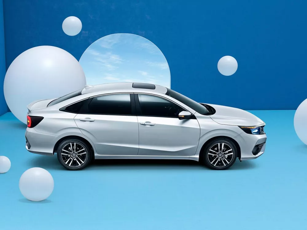 Автомобиль Honda Envix I Рестайлинг Седан