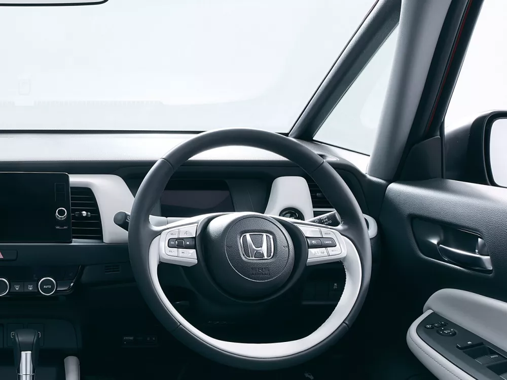 Автомобиль Honda Fit IV Рестайлинг Хэтчбек (5 дверей)