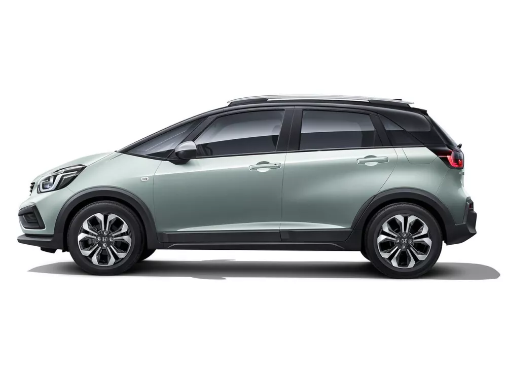 Автомобиль Honda Fit IV Рестайлинг Хэтчбек (5 дверей) Crosstar
