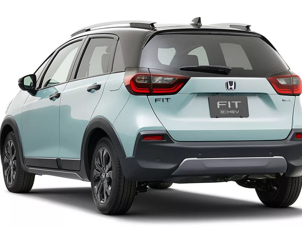 Автомобиль Honda Fit IV Рестайлинг Хэтчбек (5 дверей) Crosstar