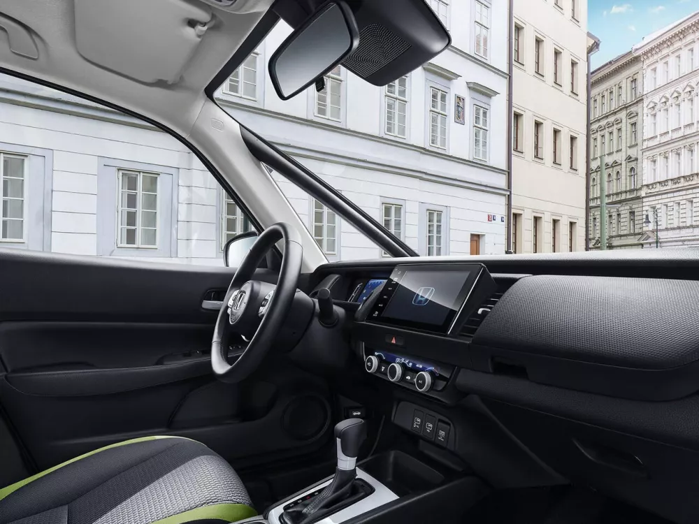 Автомобиль Honda Fit IV Рестайлинг Хэтчбек (5 дверей) Crosstar