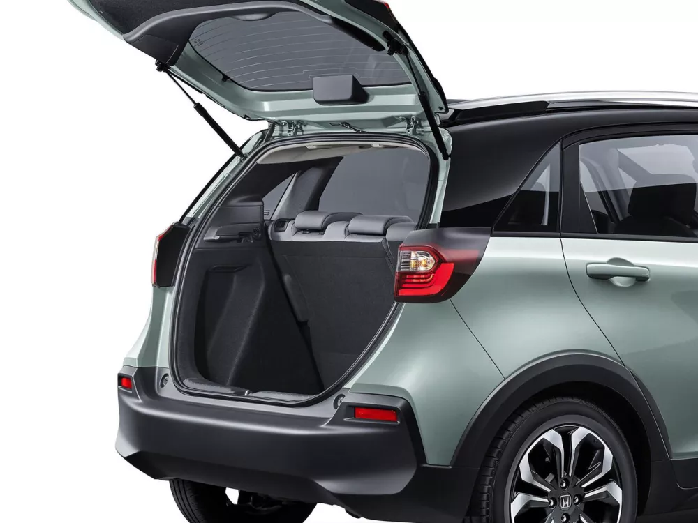 Автомобиль Honda Fit IV Рестайлинг Хэтчбек (5 дверей) Crosstar