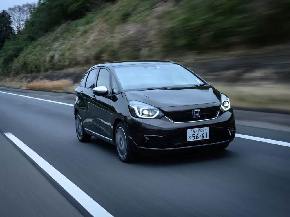 Автомобиль Honda Fit IV Хэтчбек (5 дверей)