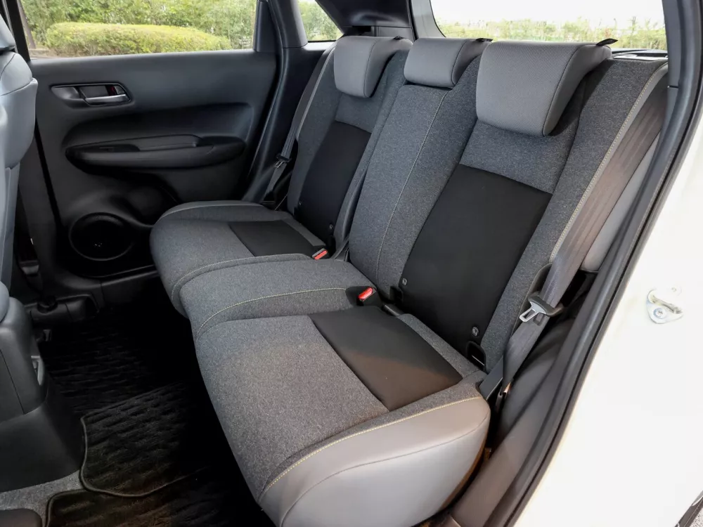 Автомобиль Honda Fit IV Рестайлинг Хэтчбек (5 дверей) RS