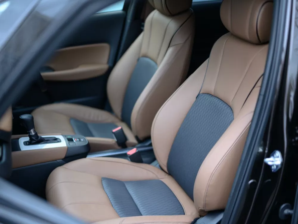 Автомобиль Honda Fit IV Хэтчбек (5 дверей)