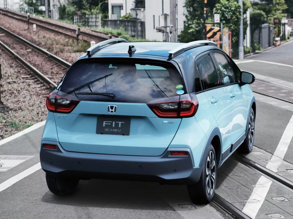 Автомобиль Honda Fit IV Хэтчбек (5 дверей) Crosstar