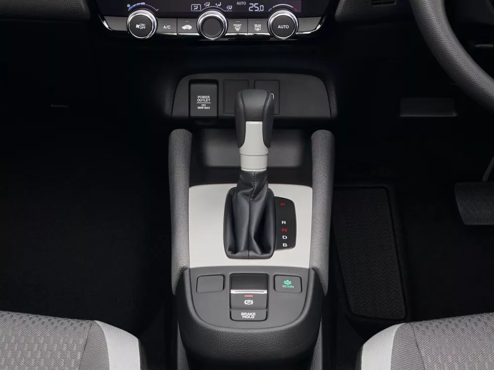 Автомобиль Honda Fit IV Хэтчбек (5 дверей) Crosstar