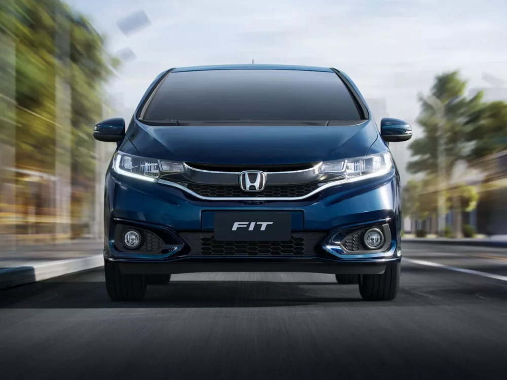 Автомобиль Honda Fit III Рестайлинг Хэтчбек (5 дверей)