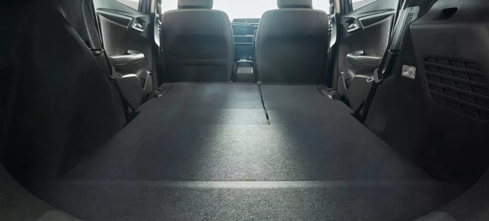 Автомобиль Honda Fit III Рестайлинг Хэтчбек (5 дверей)