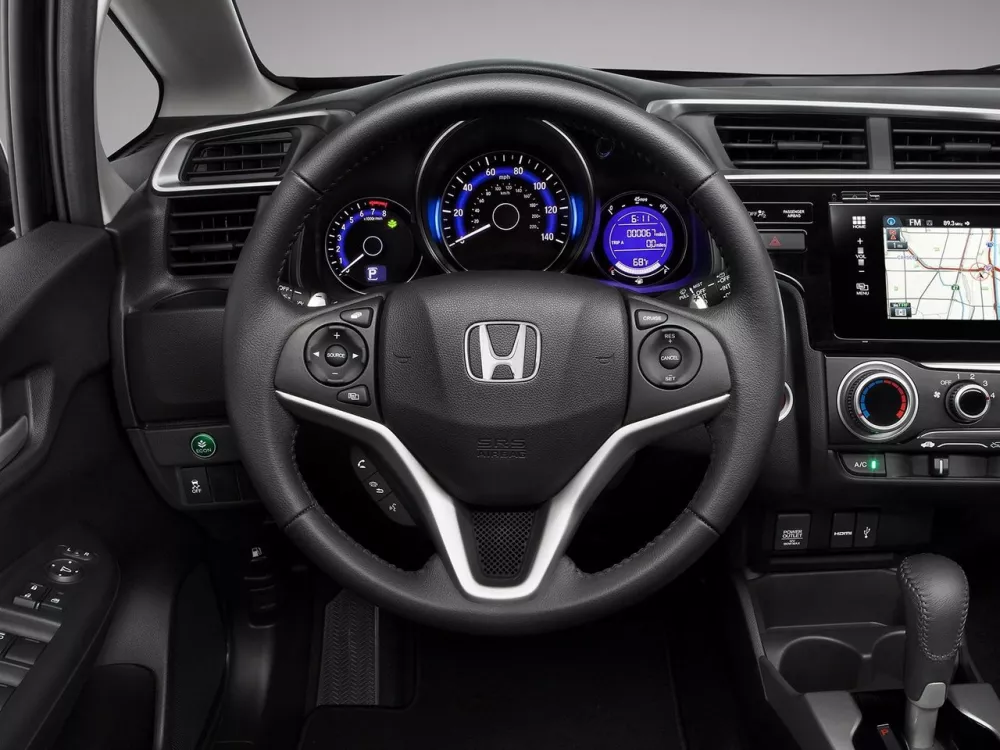 Автомобиль Honda Fit III Хэтчбек (5 дверей)