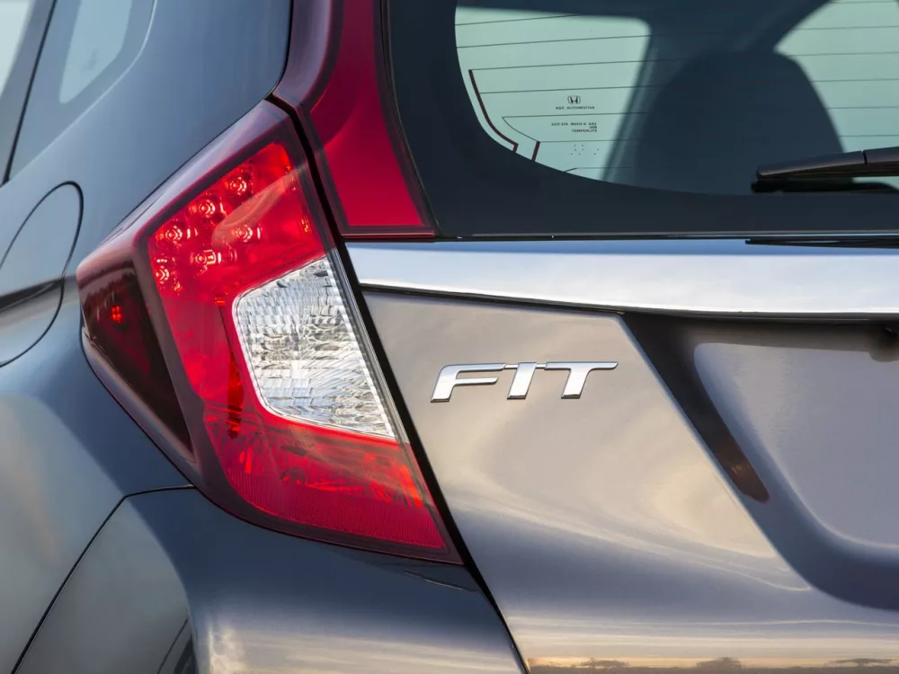 Автомобиль Honda Fit III Хэтчбек (5 дверей)