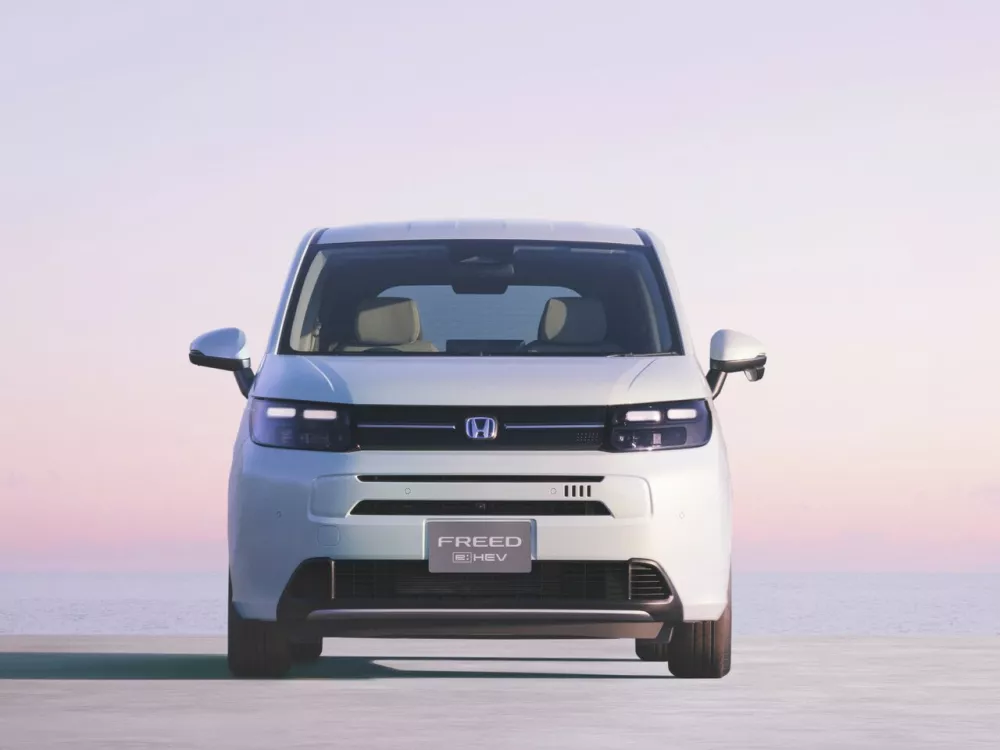 Автомобиль Honda Freed III Компактвэн Air