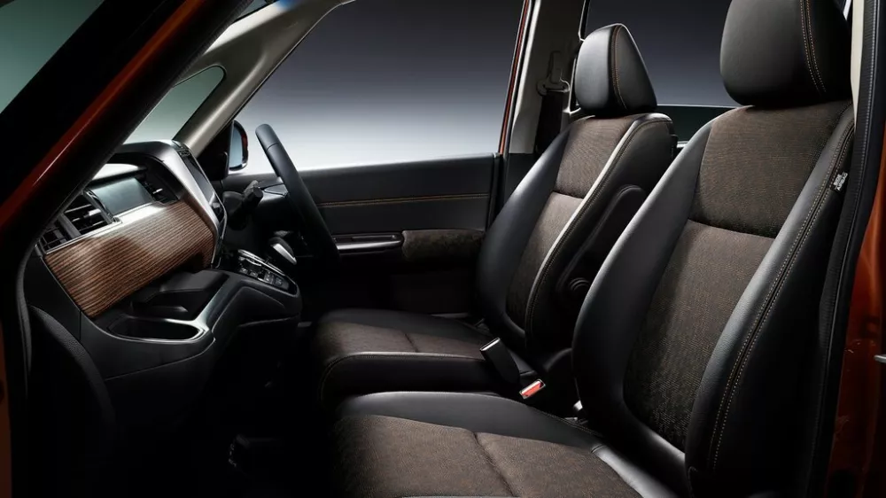 Автомобиль Honda Freed II Рестайлинг Компактвэн Freed+