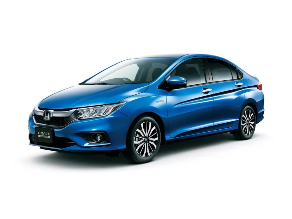 Автомобиль Honda Grace I Рестайлинг Седан