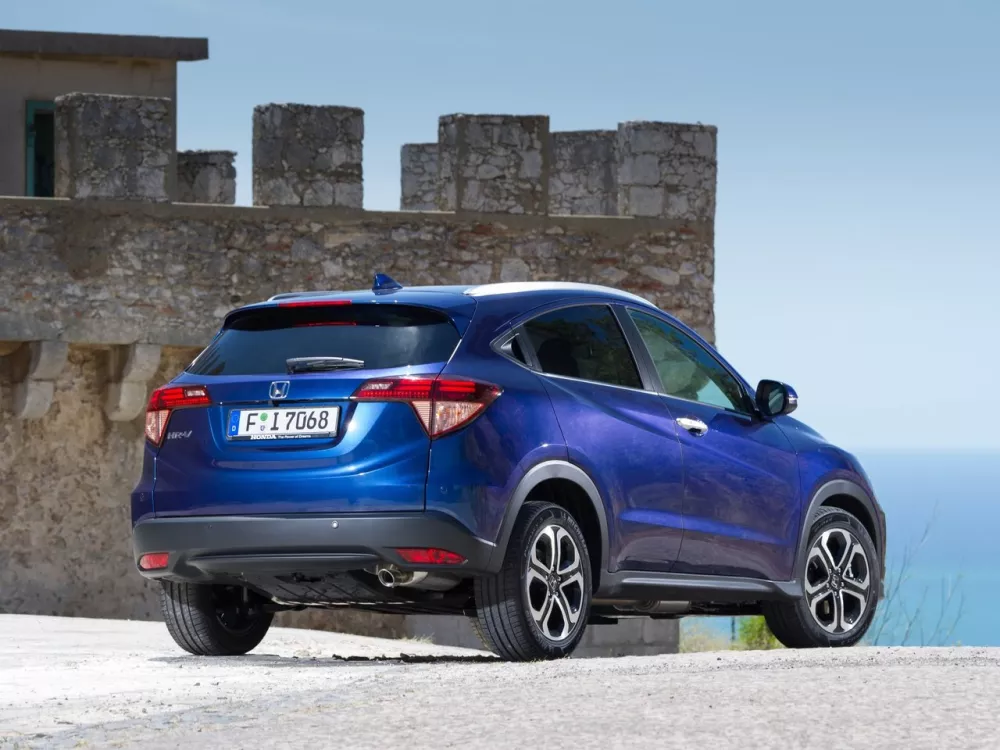 Автомобиль Honda HR-V II Внедорожник (5 дверей)