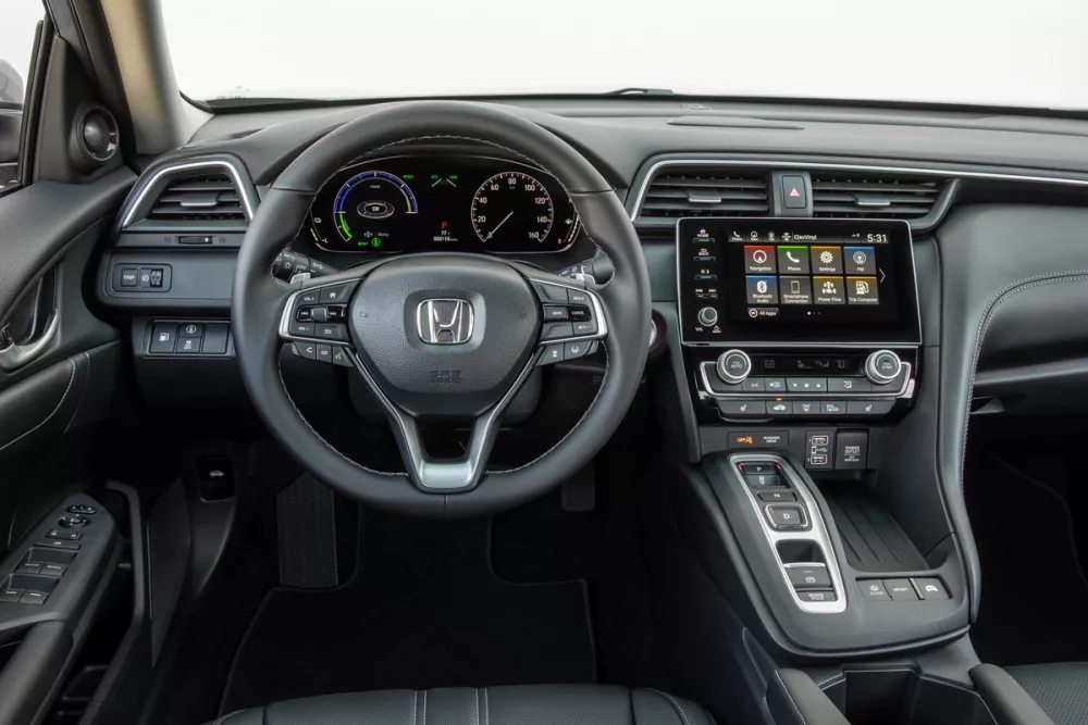 Автомобиль Honda Insight III Седан